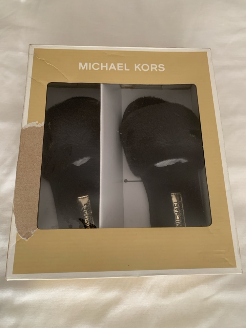 NIB Michael Kors Jet Set Faux Fur Slides Black Size 6M Cozy Luxe Slippers - Picture 9 of 9